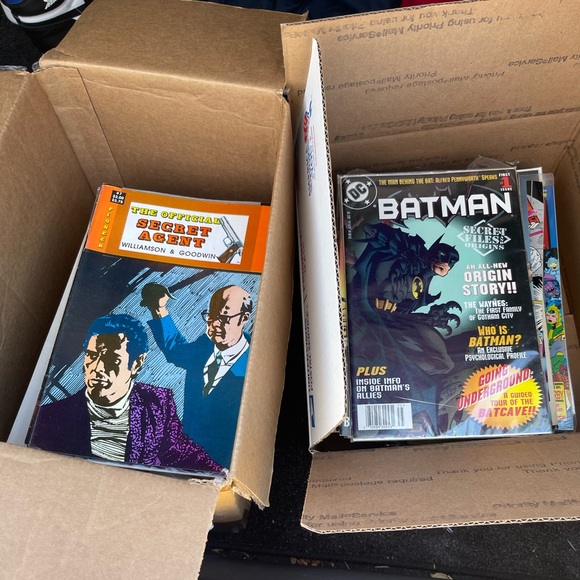 Variety Comic Book Lot! DC, Marvel and More! PLEASE READ DESCRIPTION - Picture 2 of 2